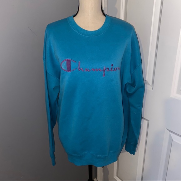 Champion Other - Vintage Champion Embroidered Sweatshirt